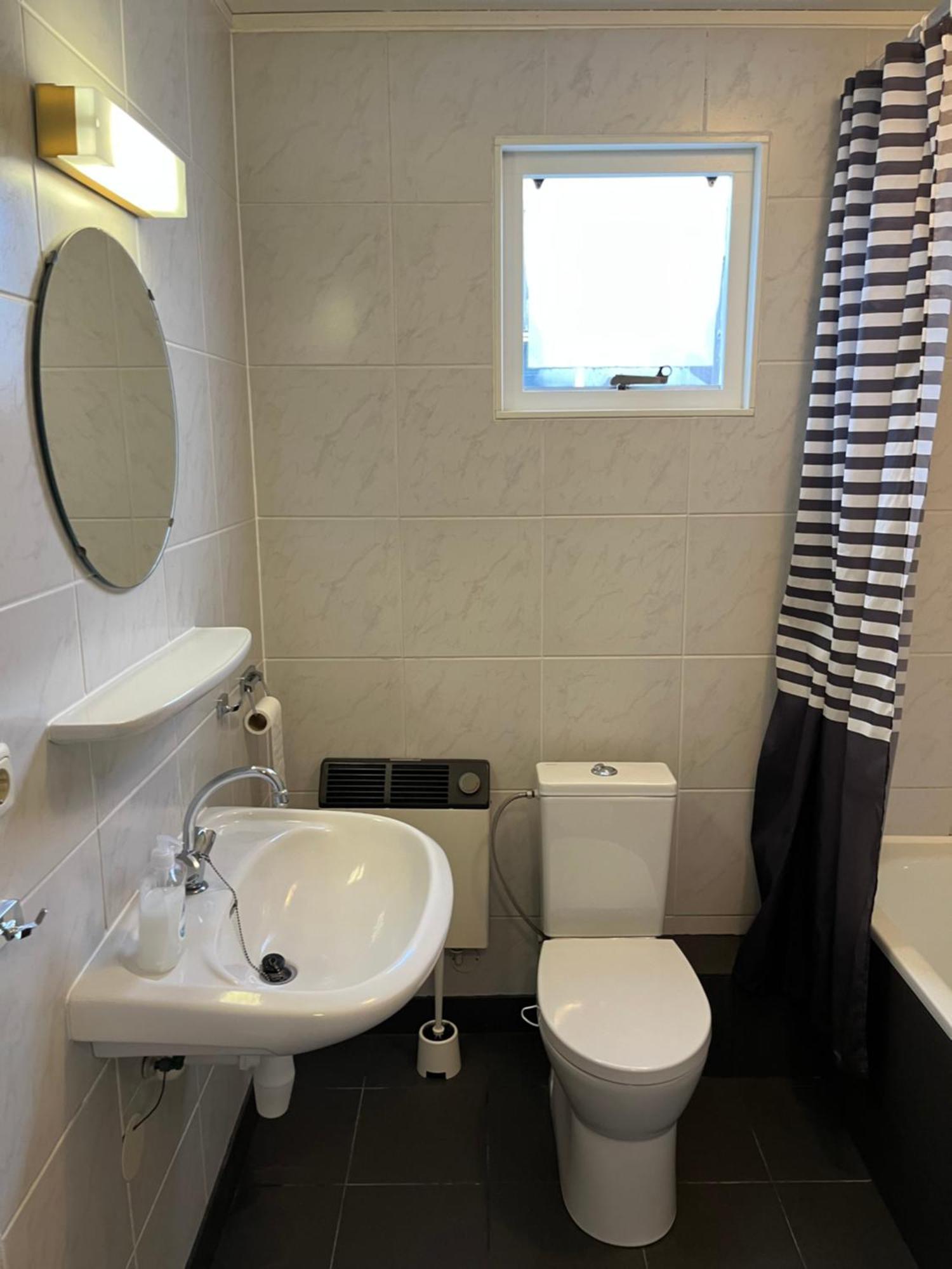 הולום Appartement Anker מראה חיצוני תמונה